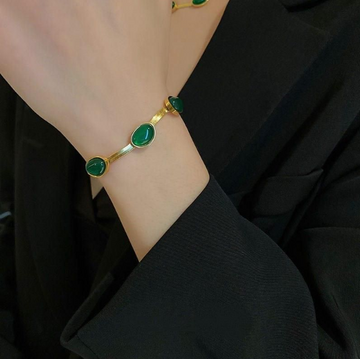 Oval Green Crystal Pendant Necklace Set With Bracelet